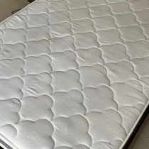 Matelas et lits